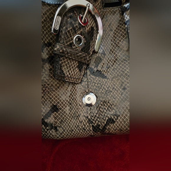 Coach Snakeskin Patterned Women's Bag - Picture 10 of 14